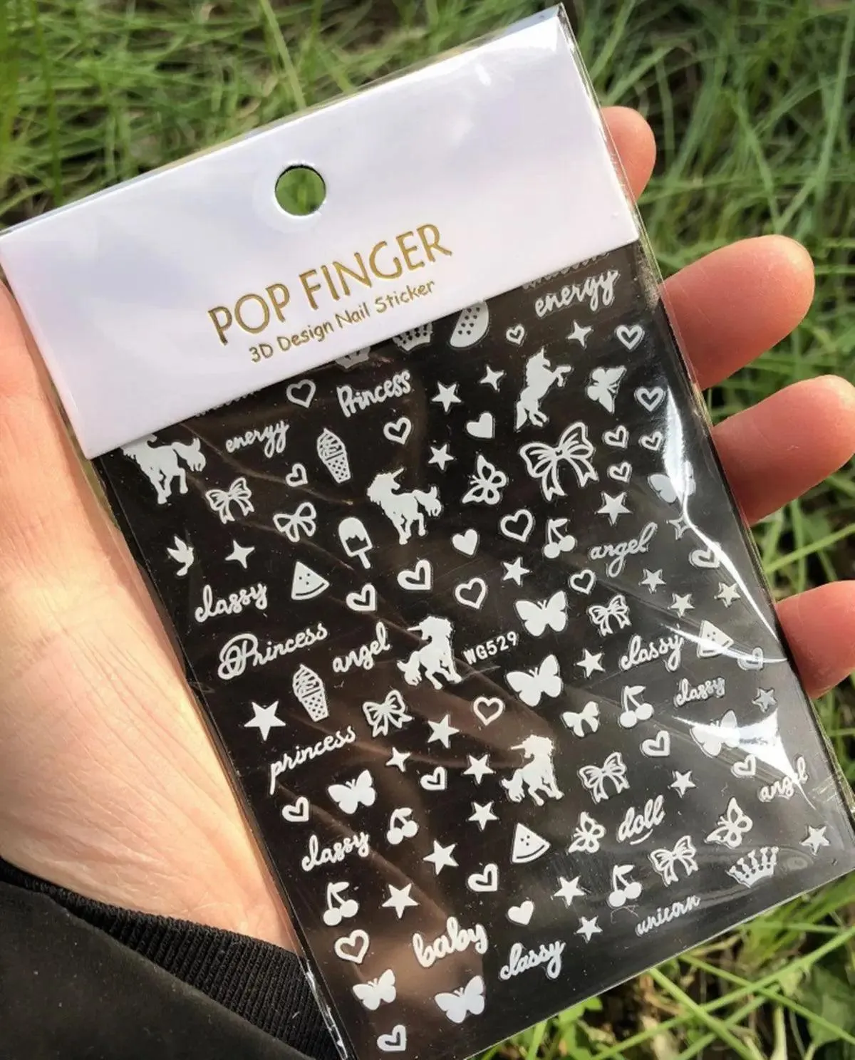 Nail Art Kit: Creative Designs for Stylish Manicures