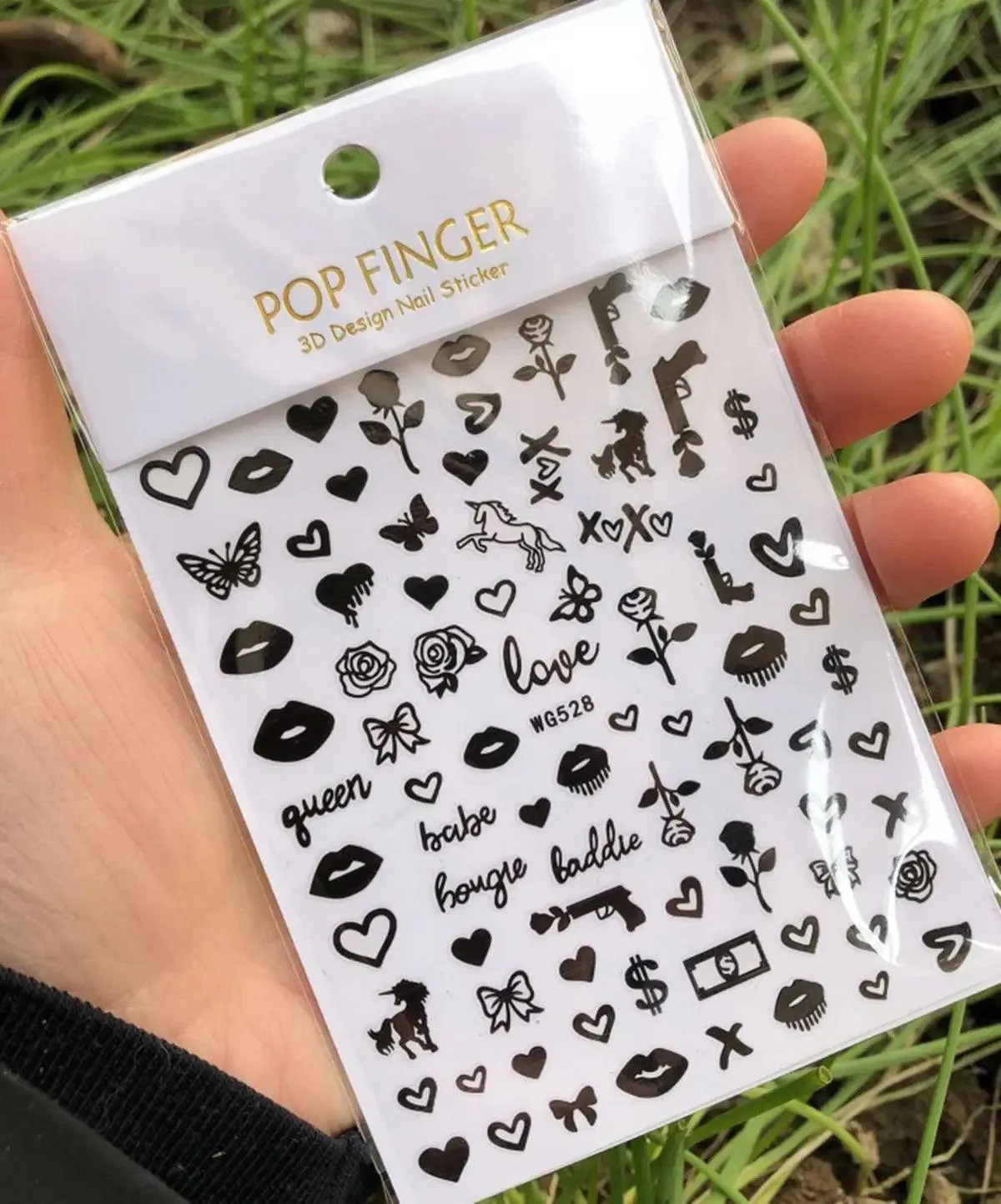 Nail Art Kit: Creative Designs for Stylish Manicures